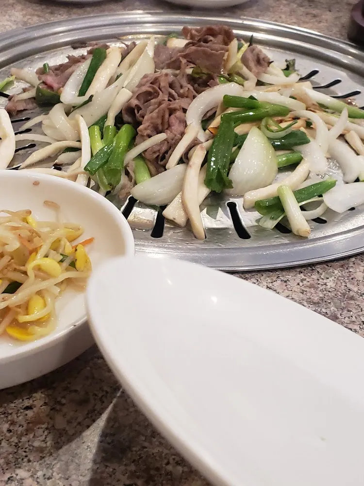 Grilled Beef Bulgogi with Vegetables
