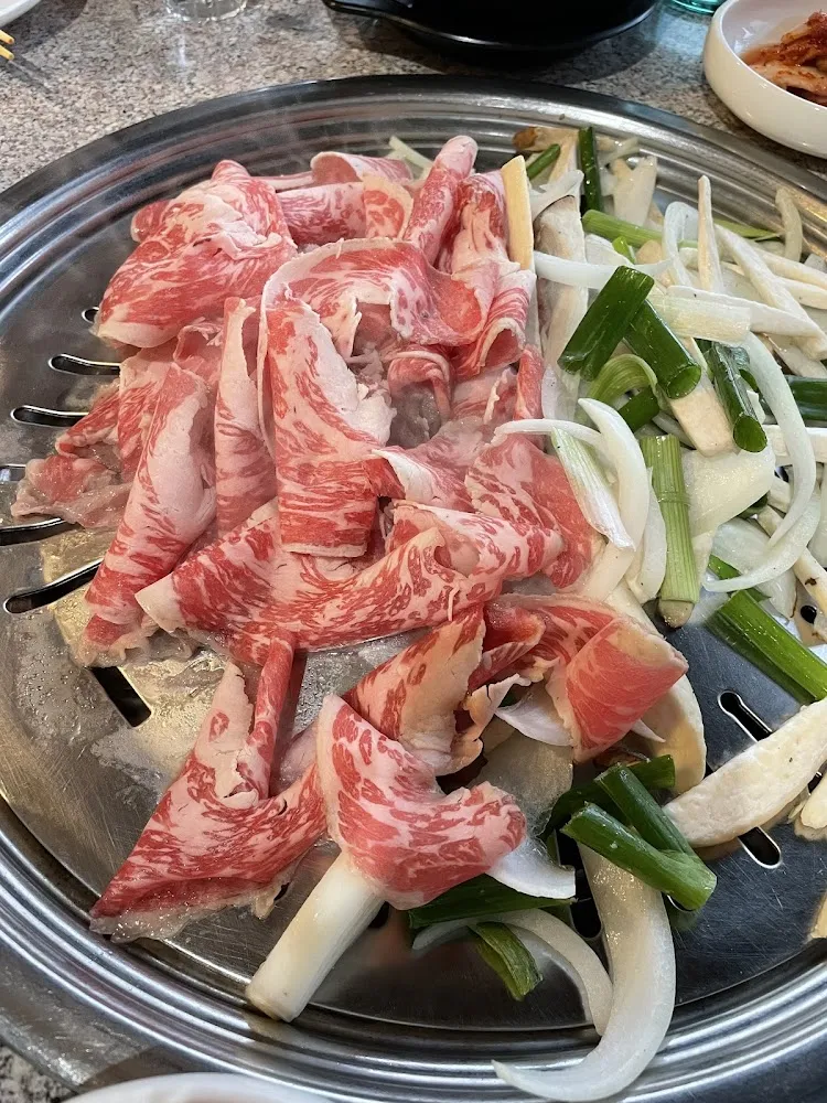 Thinly Sliced Beef and Vegetables